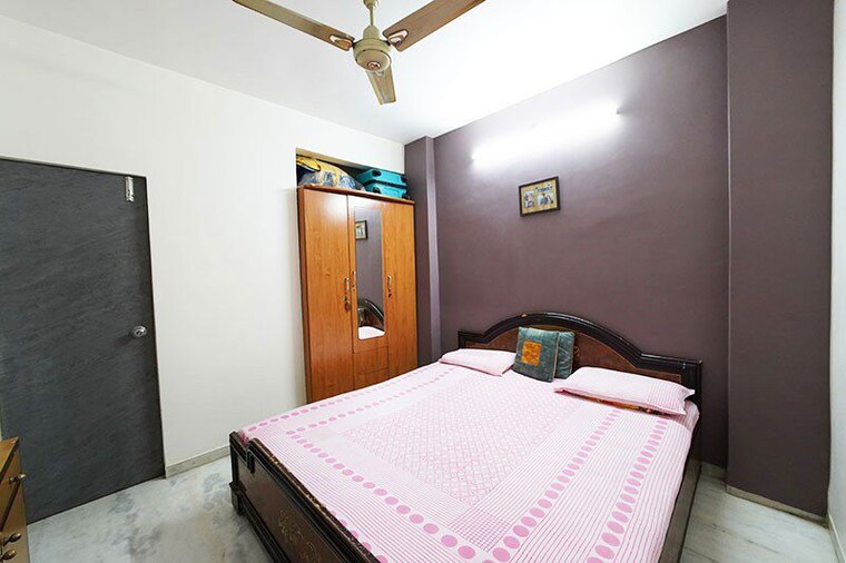 Bedroom, satellite 2 Bedroom 110 Sq.Yd. Apartment In Satellite Ahmedabad 10656534