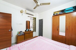 Bedroom in 2 BHK Apartment at Satellite – for Sale