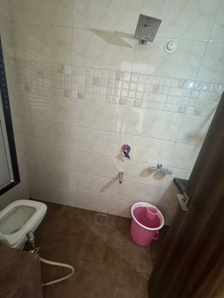 Bathroom, bhagwati-luxuria 3 Bedroom 1000 Sq.Ft. Apartment In Kharghar Sector 19 Navi Mumbai 10656539