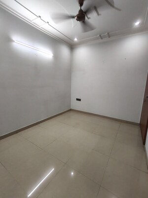 Room in 3 BHK Independent House at Sector 100 – for Rent