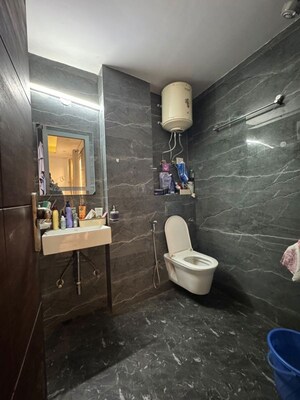 Bathroom in 1 BHK Builder Floor at Saket – for Rent