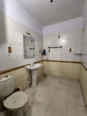 Bathroom in 2 BHK Independent House at RWA Apartments Sector 52, Sector 52 – for Rent