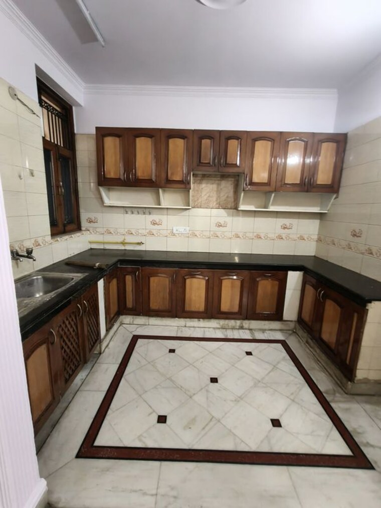 Kitchen, rwa-apartments-sector-52 2 Bedroom 162 Sq.Mt. Independent House In Sector 52 Noida 10656549