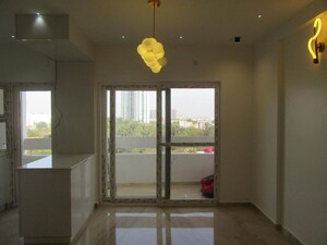 Room in 3 BHK Apartment at Nitesh Hyde Park, Bannerghatta Road – for Sale