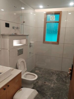 Bathroom in 1 BHK Apartment at Saket – for Rent
