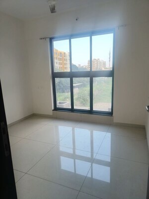 Room in 2 BHK Apartment at Paranjape Broadway, Wakad – for Rent