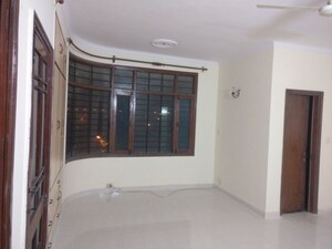 Room in 6+ BHK Independent House at RWA Apartments Sector 41, Sector 41 – for Sale