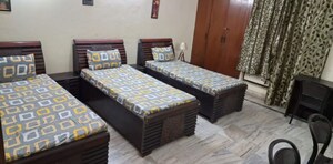  Pg For Rent in Sector 121