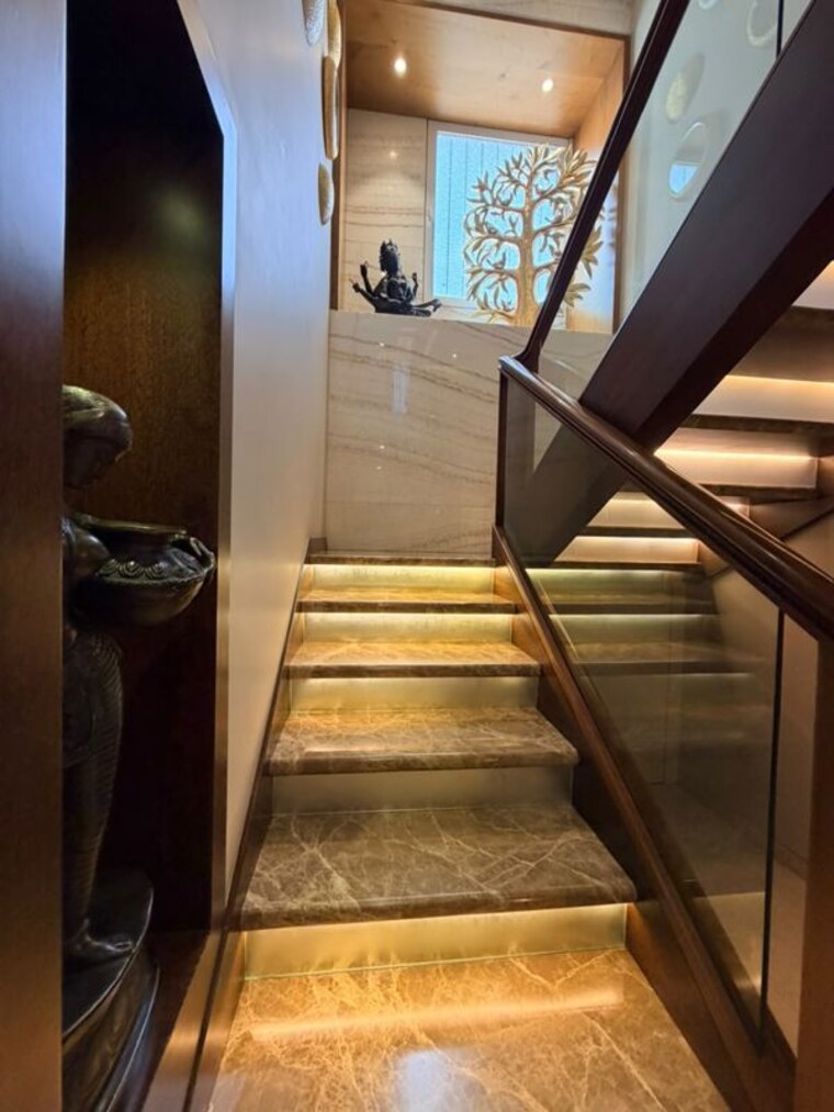 undefined, lokhandwala complex 5 Bedroom 4500 Sq.Ft. Apartment In Lokhandwala Complex Mumbai 10656584