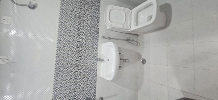 Bathroom, lotus-elise 2 Bedroom 1450 Sq.Ft. Apartment In Sector 99 Gurgaon 10500889