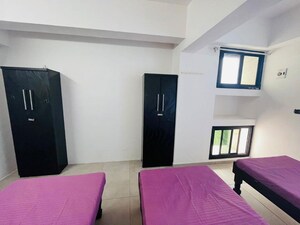 Bedroom in  Pg at Sector 62 – for Rent