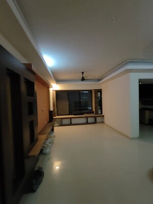 2.5 BHK Apartment For Rent in Siddhachal Apartment 8, Vasant Vihar