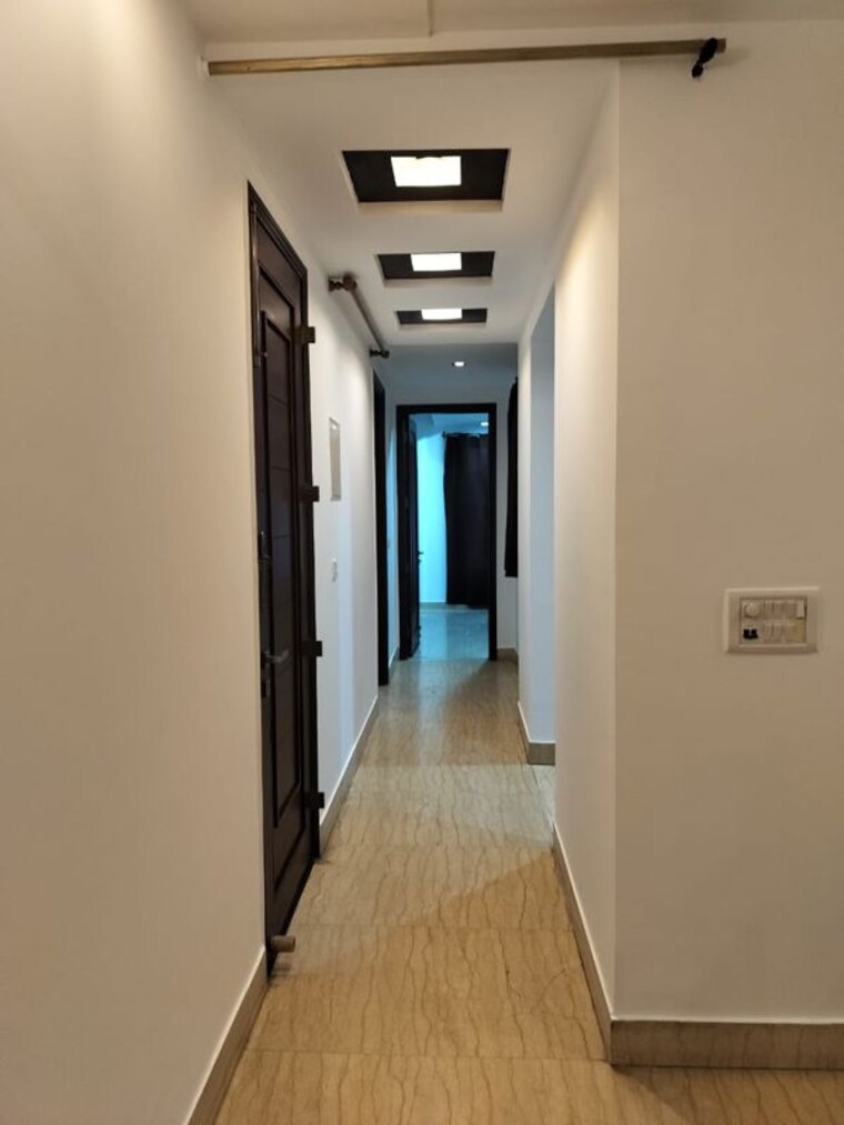 Other, garhi 3 Bedroom 160 Sq.Ft. Builder Floor In Garhi Delhi 10656671