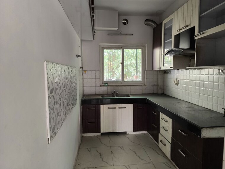 Kitchen, omaxe-heights 4 Bedroom 2450 Sq.Ft. Apartment In Sector 86 Faridabad 10656697