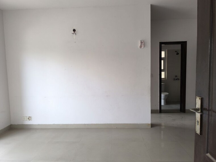 Room, omaxe-heights 4 Bedroom 2450 Sq.Ft. Apartment In Sector 86 Faridabad 10656697