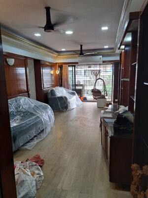 Living Room in 3 BHK Apartment at Meenakshi Apartment, Goregaon East – for Rent