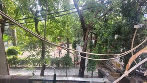 3 BHK Builder Floor – Garden View at Rajouri Garden - for Rent