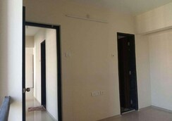 2 BHK Apartment For Rent in Rustomjee Avenue D1