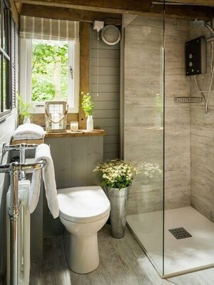 Bathroom in 2 BHK Independent House at Chinnakurchi – for Sale