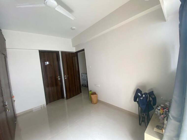 Room, santacruz west 3 Bedroom 890 Sq.Ft. Apartment In Santacruz West Mumbai 10656771