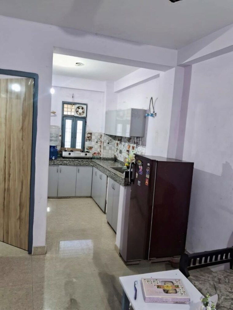 Kitchen, rajpur khurd extension 2 Bedroom 650 Sq.Ft. Builder Floor In Rajpur Khurd Extension Delhi 10656783
