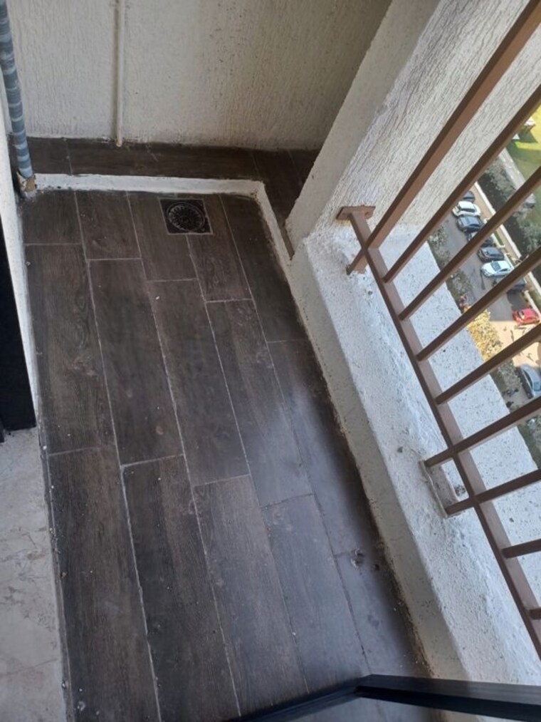 Balcony, micl-aaradhya-highpark 2.5 Bedroom 950 Sq.Ft. Apartment In Mira Road Thane 10656782