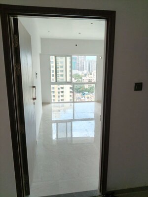 1 BHK Apartment For Rent in DPS Nakshatra Heights, Kandivali West