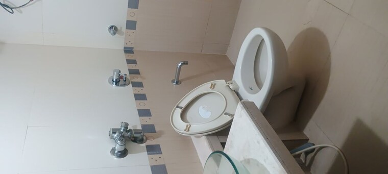 Bathroom, everest-height 3 Bedroom 1365 Sq.Ft. Apartment In Chandivali Mumbai 10656802