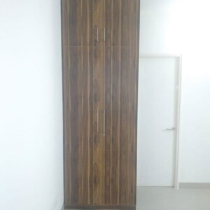 Furnished Amenities in 2.5 BHK Apartment at Emaar Emerald Estate, Sector 65 – for Rent