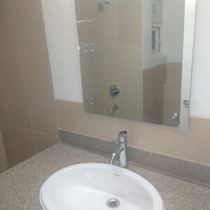 Bathroom in 2.5 BHK Apartment at Emaar Emerald Estate, Sector 65 – for Rent