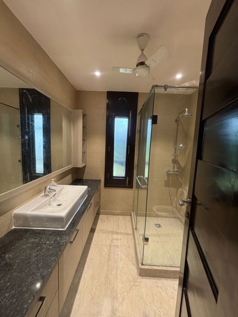 Kitchen, anand niketan 4 Bedroom 2400 Sq.Ft. Builder Floor In Anand Niketan Delhi 10656819