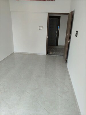 1 BHK Apartment For Rent in DPS Nakshatra Heights, Kandivali West