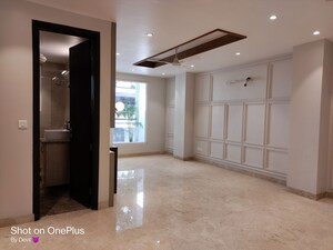 Living Room in 3 BHK Builder Floor at Sushant Lok I – for Rent