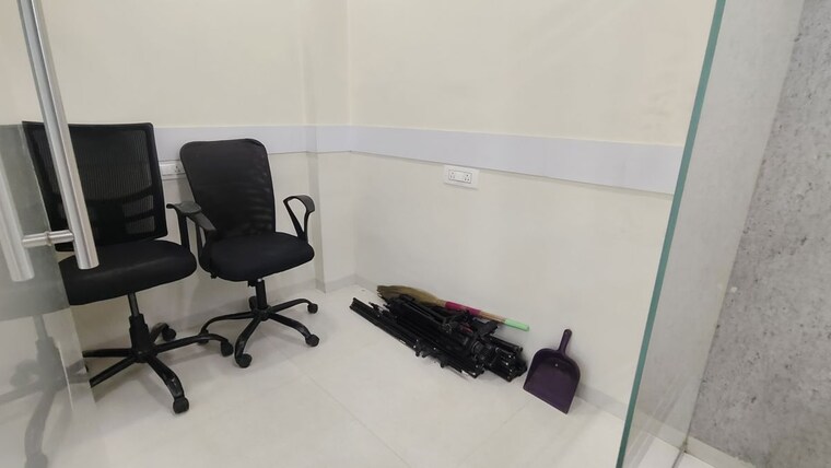 undefined, knox-plaza Commercial Office Space 400 Sq.Ft. In Malad West Mumbai 10656836