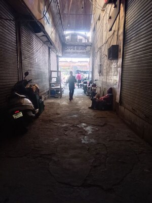 Parking in  Shop at Shahdara – for Sale