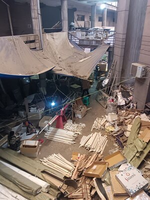 Team Area in  Shop at Shahdara – for Sale