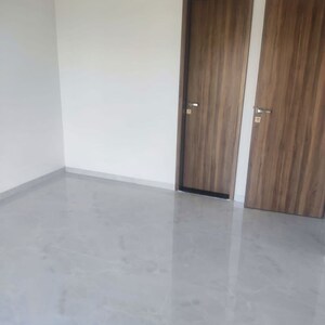 Room in 3 BHK Apartment at Kohinoor Shangrila, Pimpri – for Sale