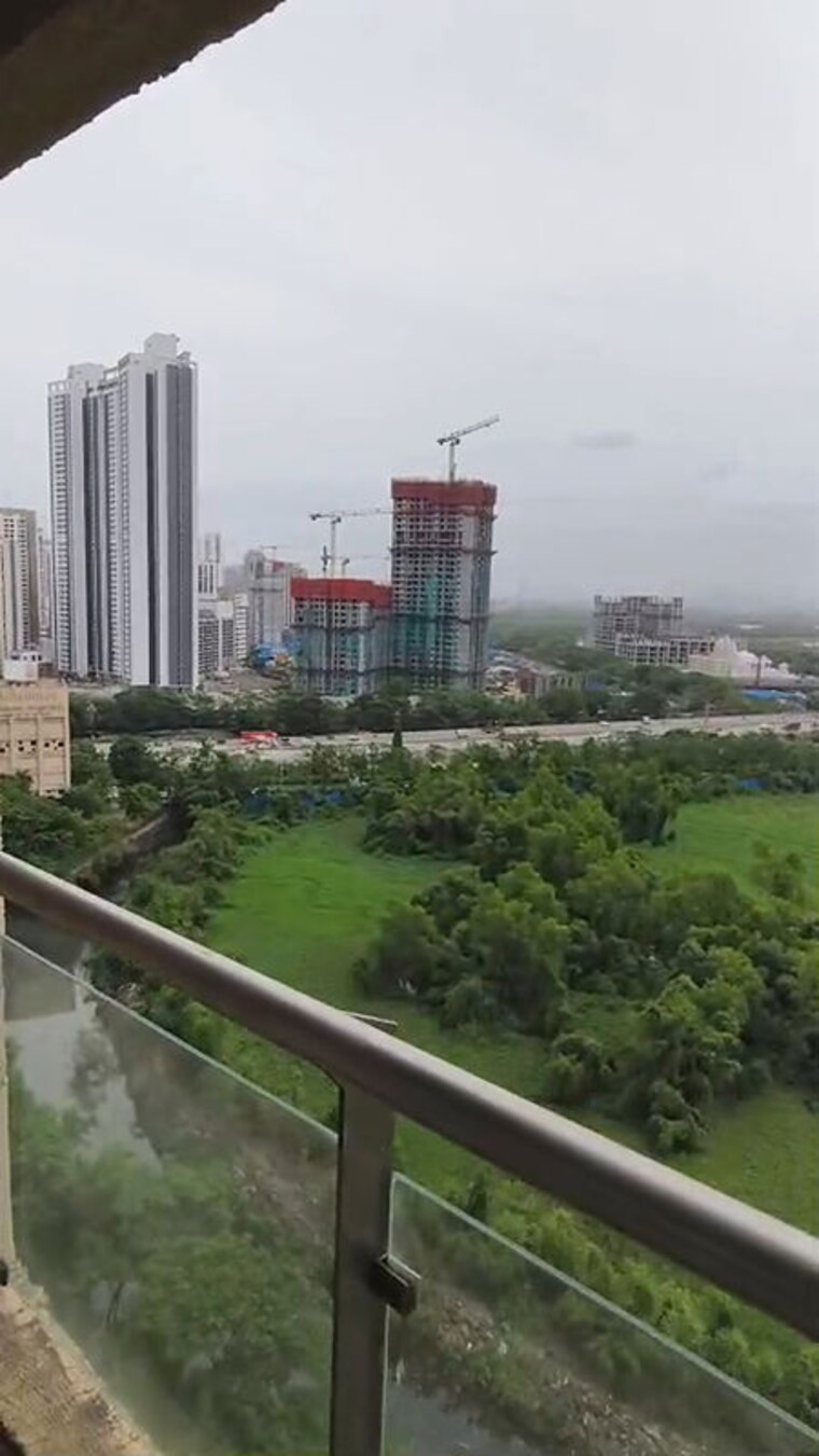 Balcony, rustomjee-urbania-azziano 2 Bedroom 865 Sq.Ft. Apartment In Thane West Thane 10656929