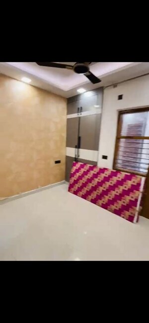 Room in 3 BHK Builder Floor at Fidato Honour Homes, Sector 89 – for Rent