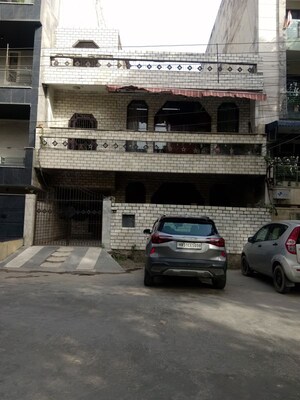  Builder Floor – Exterior View View at Pitampura - for Sale