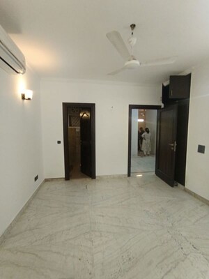 3 BHK Builder Floor For Rent in Gulmohar Park
