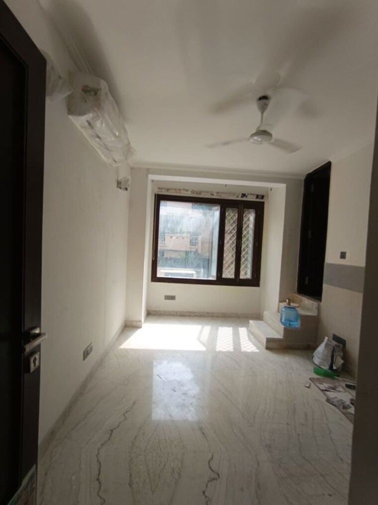 Room, gulmohar park 3 Bedroom 1800 Sq.Ft. Builder Floor In Gulmohar Park Delhi 10657045