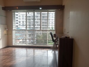 Room in 3 BHK Apartment at Kabra Centroid, Santacruz East – for Rent