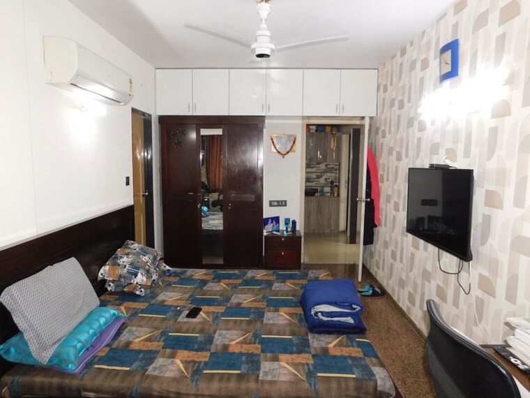 Living Room, rna-heights 2 Bedroom 1000 Sq.Ft. Apartment In Andheri East Mumbai 10657057