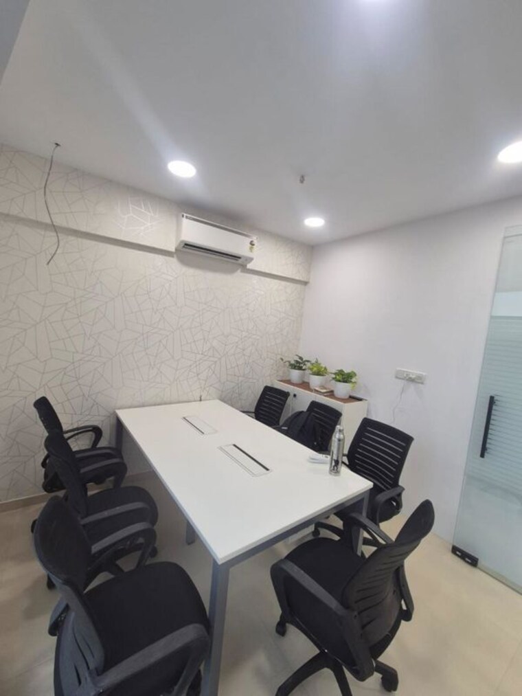 Team Area, skyblu-72-corp Commercial Office Space 520 Sq.Ft. In Sakinaka Mumbai 10657040