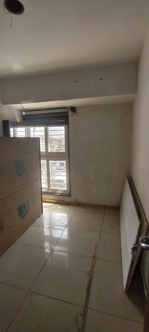 Room in  Apartment at Sri Nath Society – for Sale