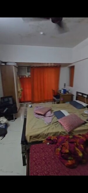 Bedroom in 2 BHK Apartment at Goyal Green Woods, Andheri East – for Rent
