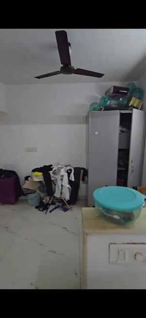 Team Area in 2 BHK Apartment at Goyal Green Woods, Andheri East – for Rent
