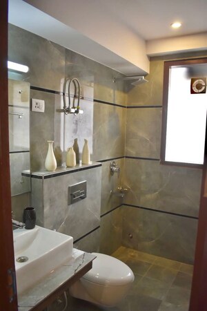 Bathroom in Studio Builder Floor at Sector 48 – for Rent