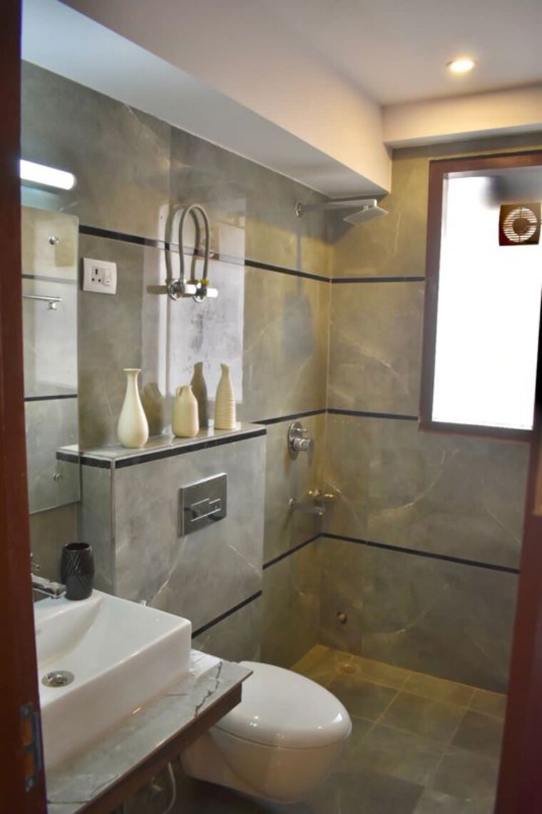 Bathroom, sector 48 Studio 225 Sq.Ft. Builder Floor In Sector 48 Gurgaon 10657125